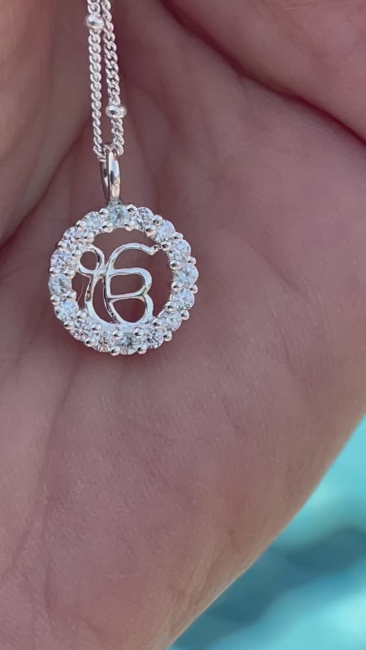 Sohavi circle of light necklace in sterling silver with Sparkly cubic zirconia